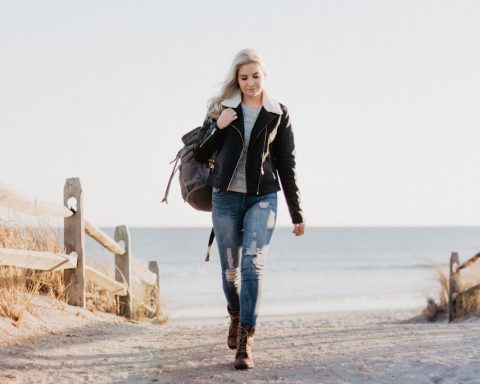 zo kies je wandelschoenen die pijnlijke voeten voorkomen